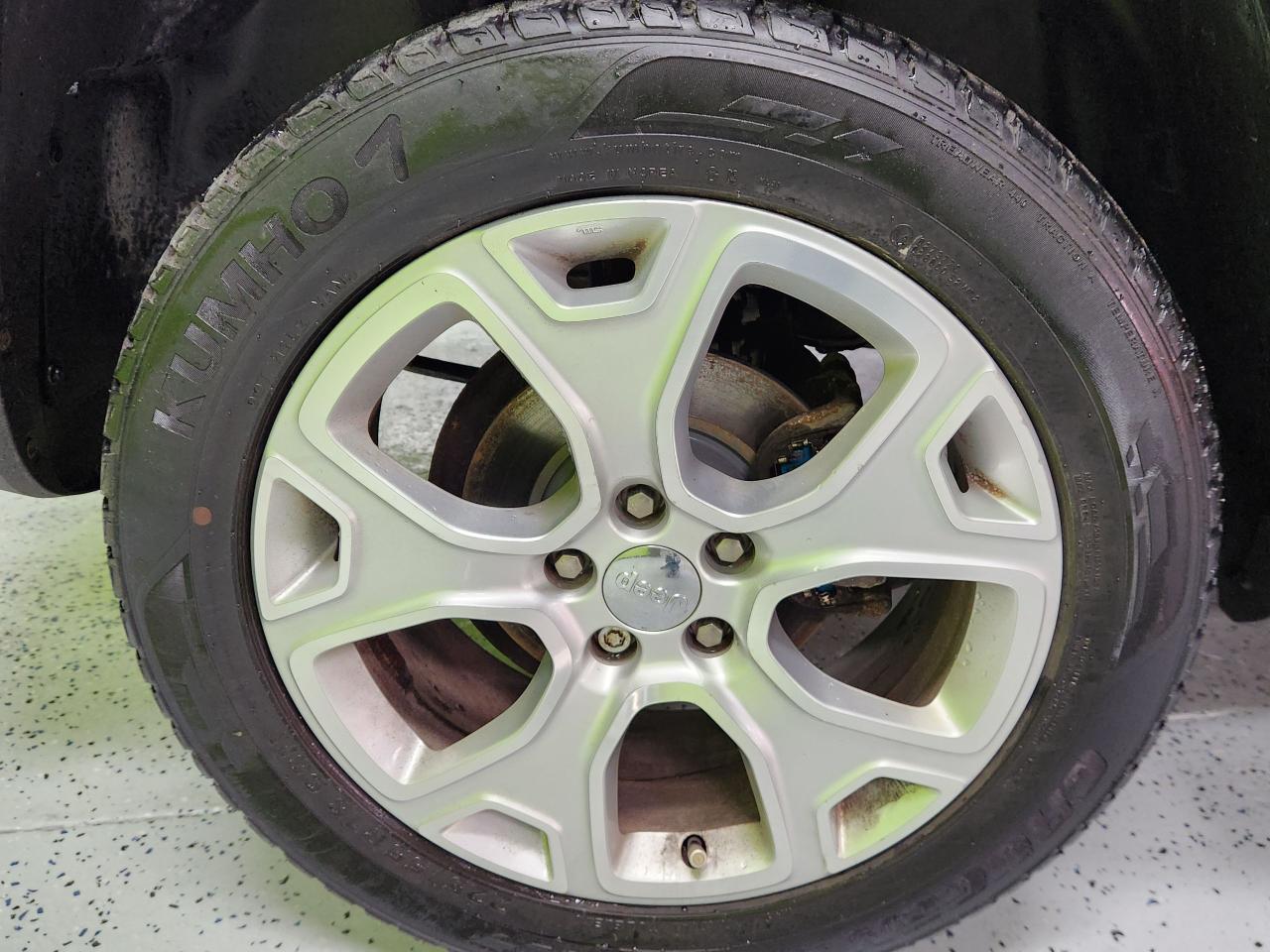 2016 Jeep Renegade Limited - Photo #6