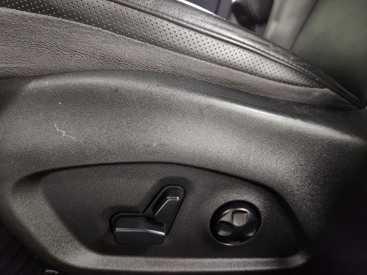 2016 Jeep Renegade Limited - Photo #25