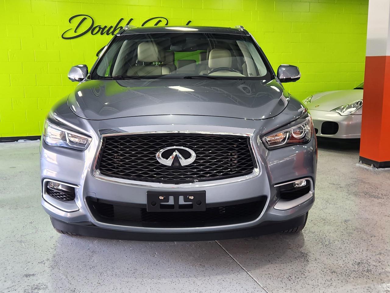 2016 Infiniti QX60  - Photo #2