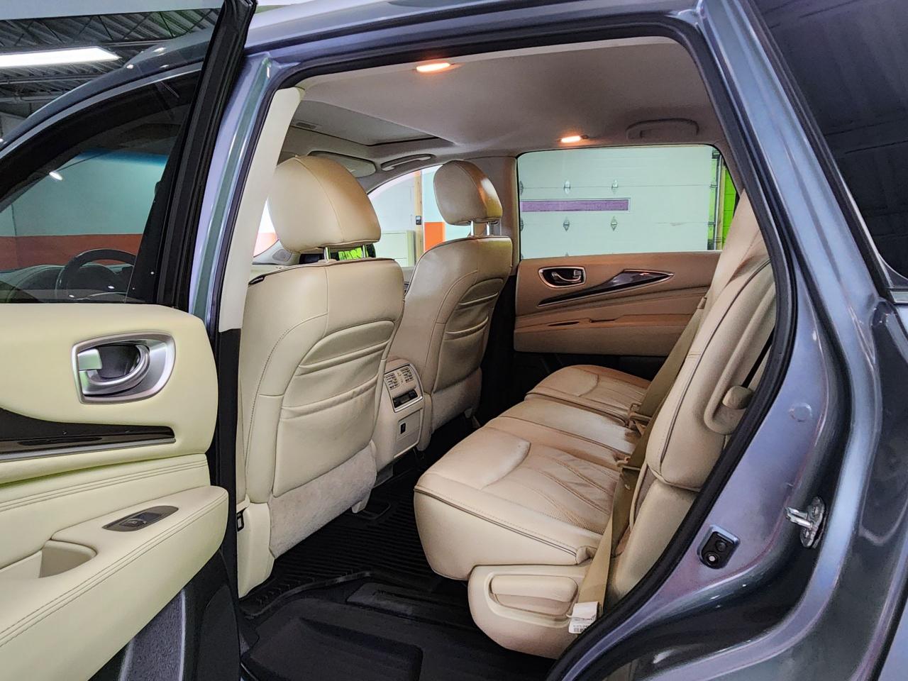 2016 Infiniti QX60  - Photo #25