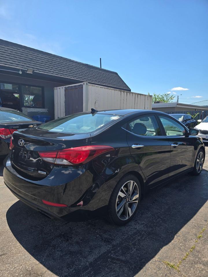2015 Hyundai Elantra 4dr Sdn Auto Limited - Photo #13