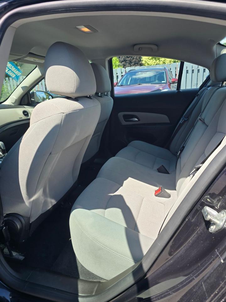2014 Chevrolet Cruze 1LT - Photo #13