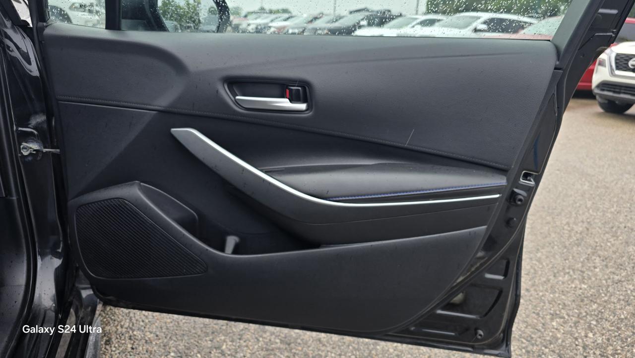 2020 Toyota Corolla SE - Photo #18