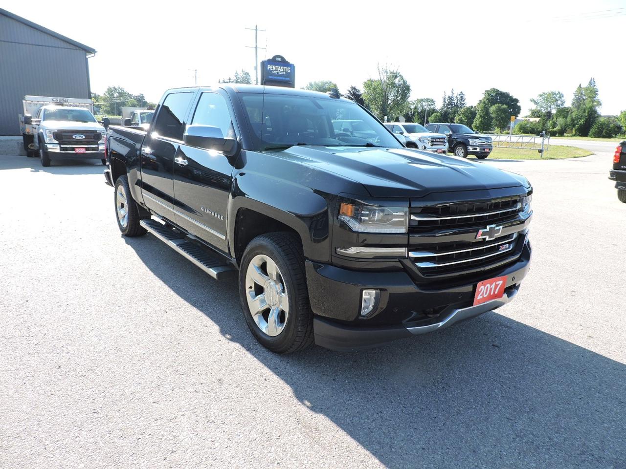 Used 2017 Chevrolet Silverado 1500 LTZ 6.2L V8 4X4 Leather Sunroof Z71 Only 119000 KM for sale in Gorrie, ON
