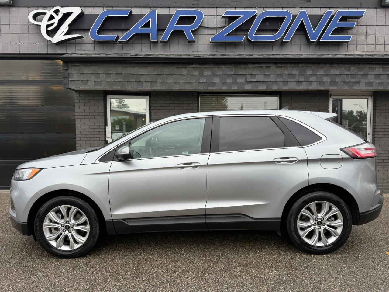 2023 Ford Edge Titanium AWD | PANO | Warranty Options - Photo #8