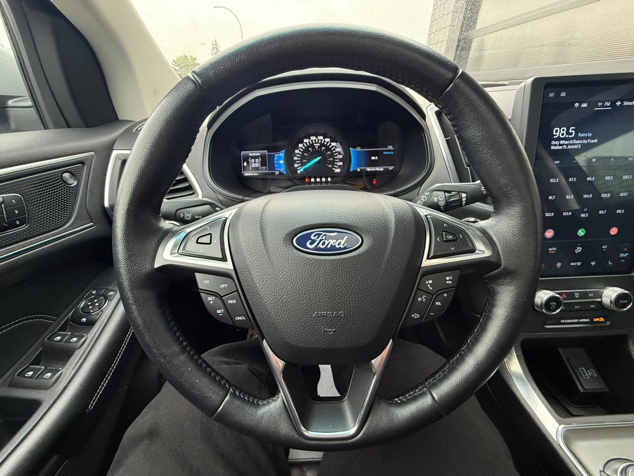 2023 Ford Edge Titanium AWD | PANO | Warranty Options - Photo #16