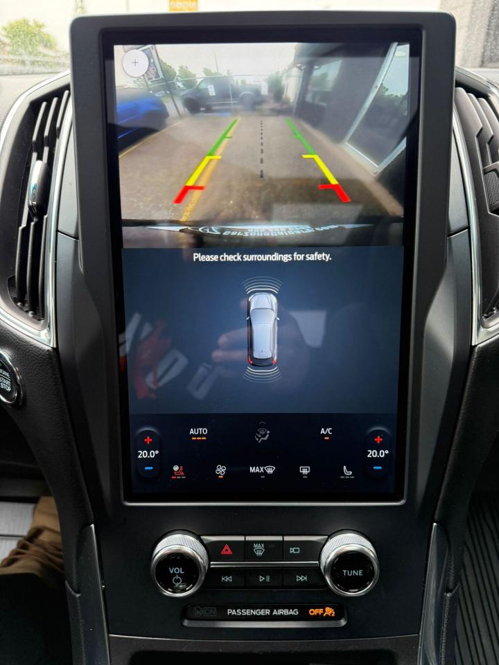 2023 Ford Edge Titanium AWD | PANO | Warranty Options - Photo #17