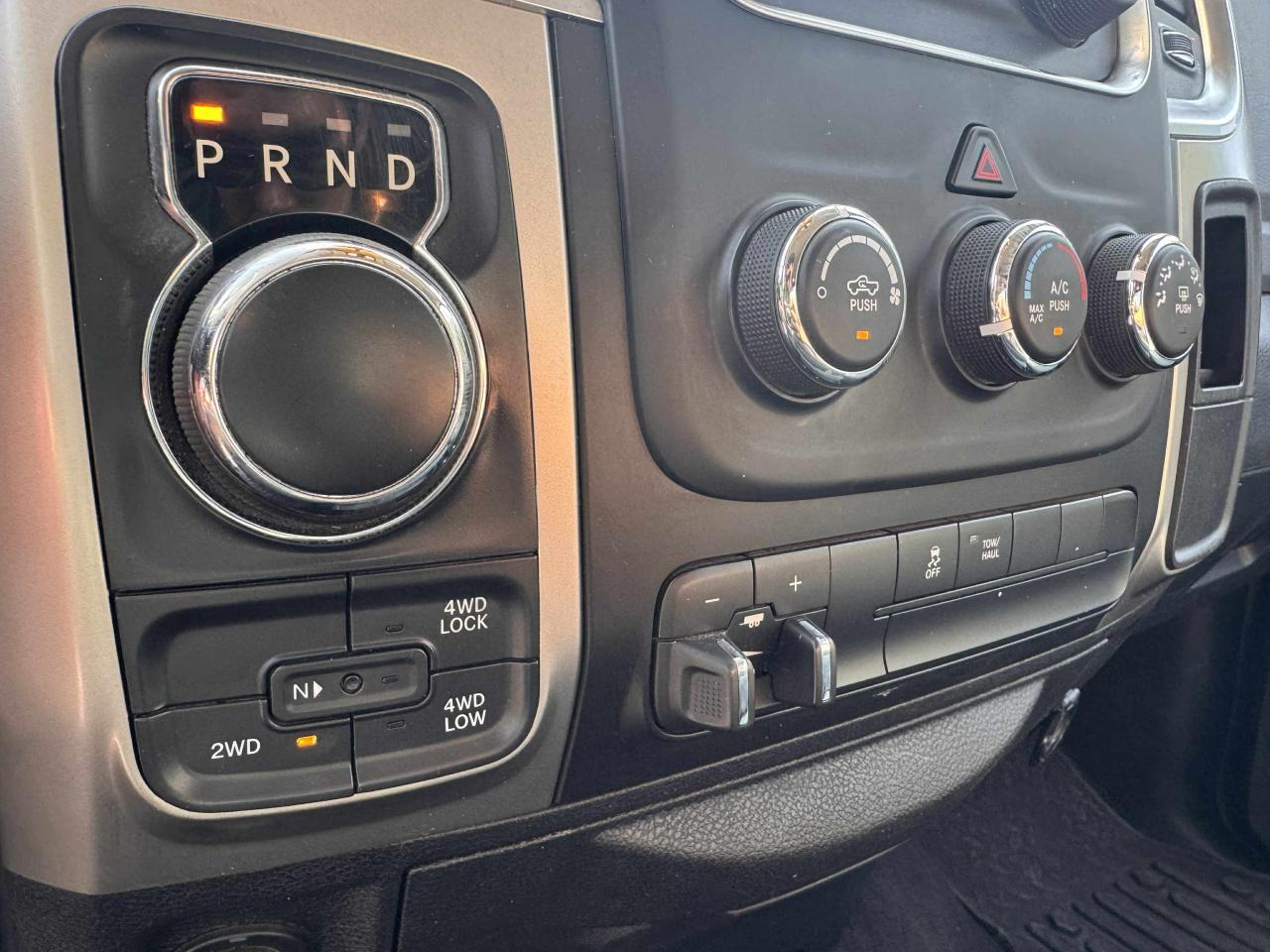 2016 RAM 1500 OUTDOORSMAN - Photo #15