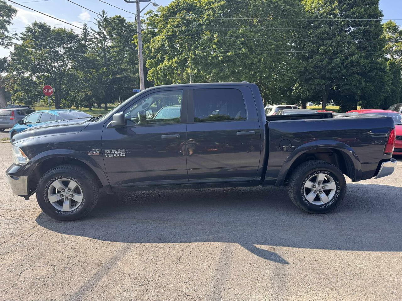 2016 RAM 1500 OUTDOORSMAN - Photo #4