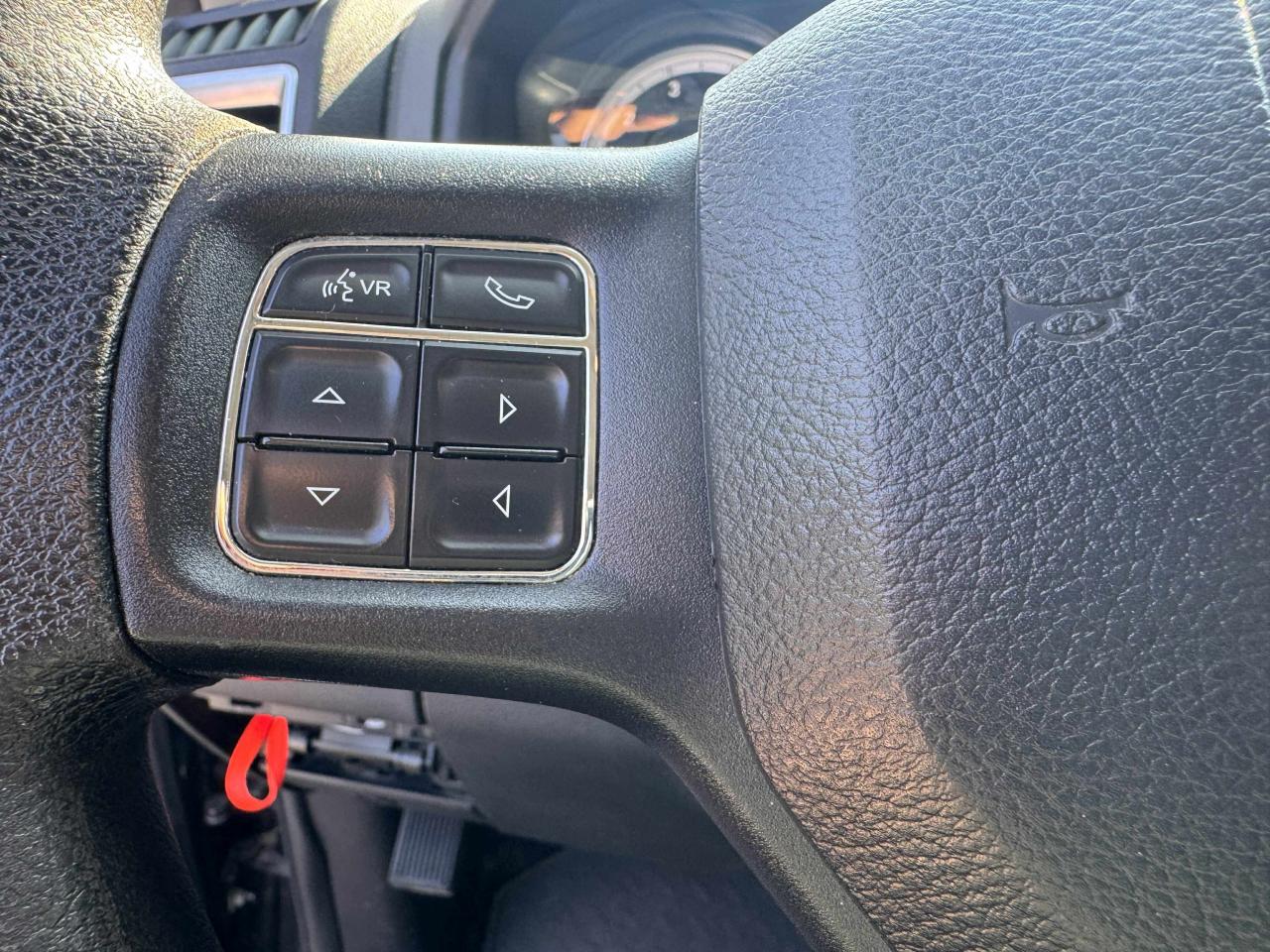 2016 RAM 1500 OUTDOORSMAN - Photo #17