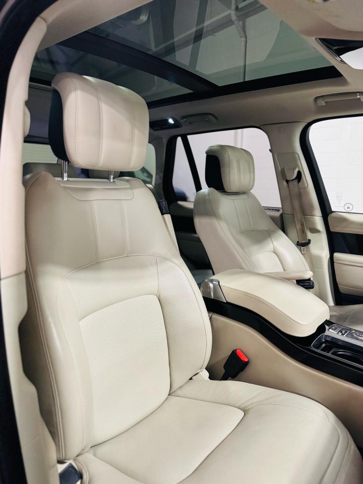 2019 Land Rover Range Rover V8 Supercharged SWB - Photo #29