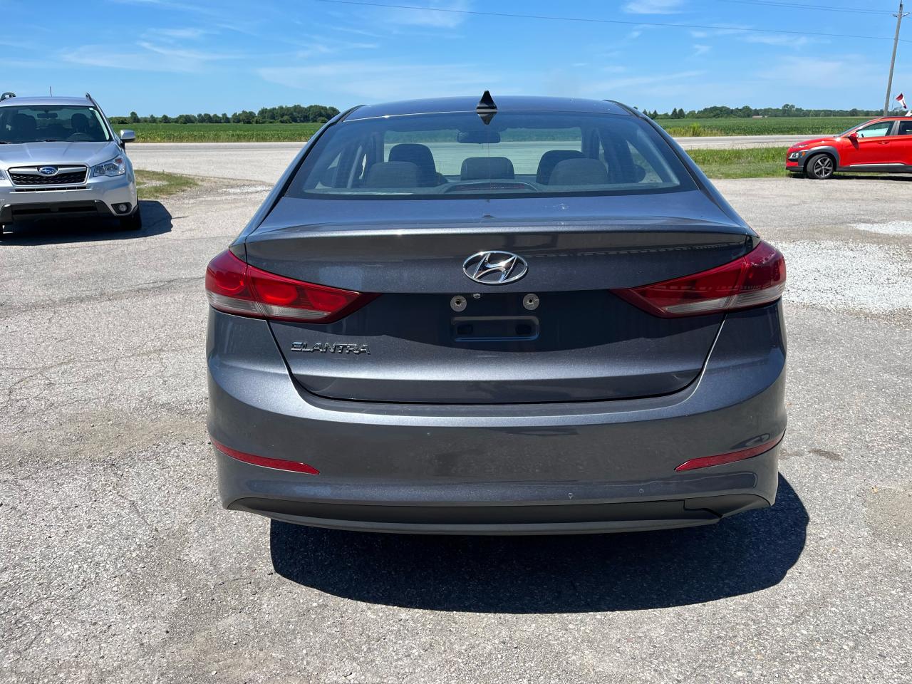 2018 Hyundai Elantra GL | BACKUP CAMERA | BLUETOOTH | APPLE CARPLAY - Photo #4