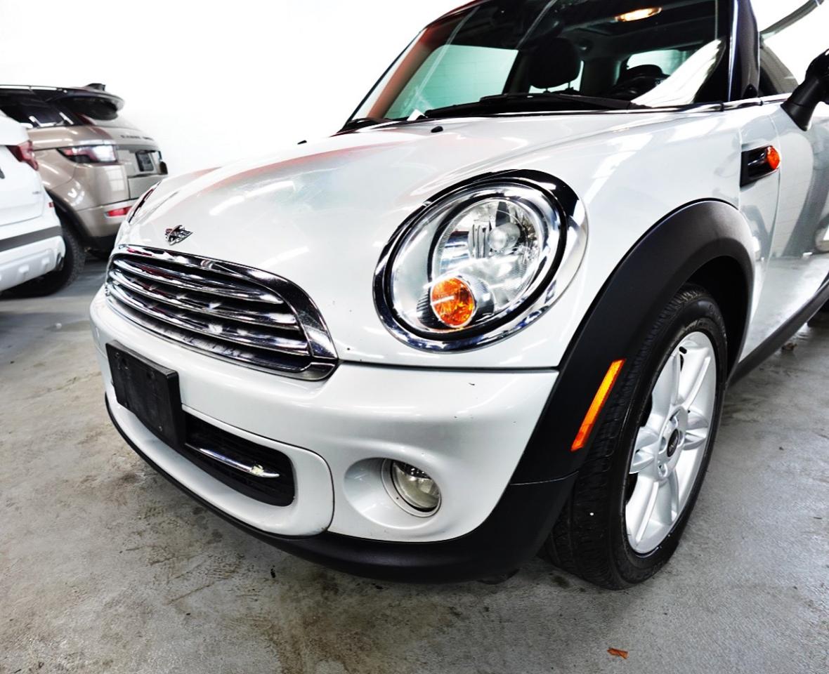 2013 MINI Cooper 2DR HARDTOP, NO ACCIDENT, FULLY SERVICED, PANOROOF - Photo #13