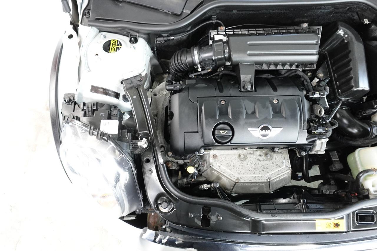 2013 MINI Cooper 2DR HARDTOP, NO ACCIDENT, FULLY SERVICED, PANOROOF - Photo #31