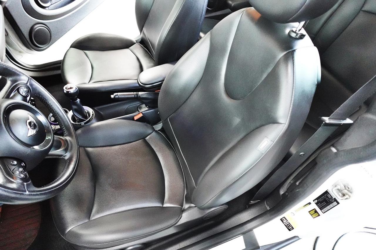2013 MINI Cooper 2DR HARDTOP, NO ACCIDENT, FULLY SERVICED, PANOROOF - Photo #17