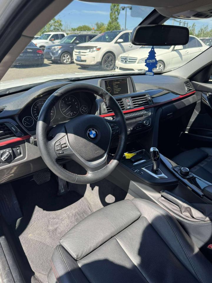 2014 BMW 3 Series 320i xDrive - Photo #6