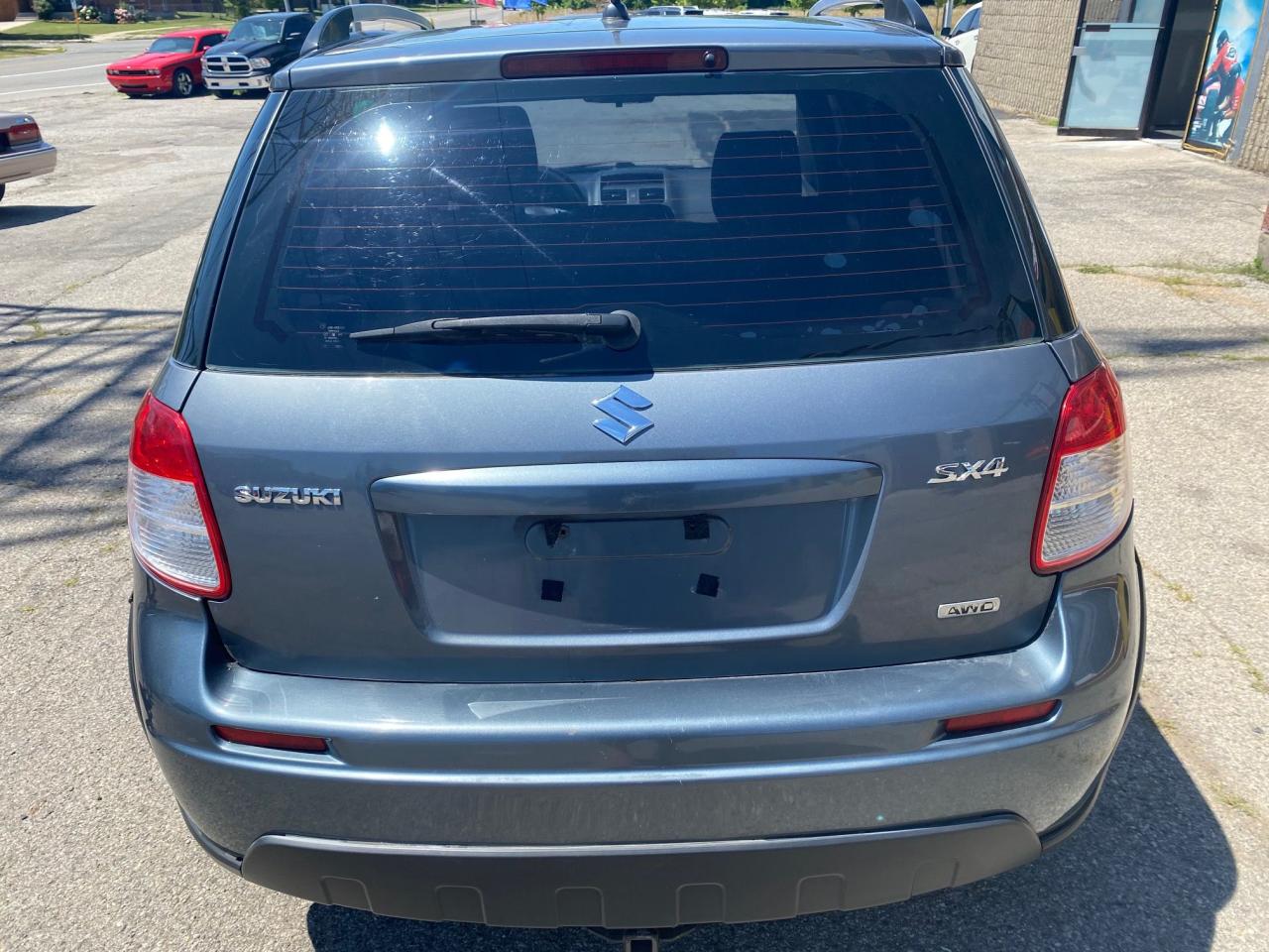 2007 Suzuki SX4 5dr HB AT JLX AWD - Photo #9