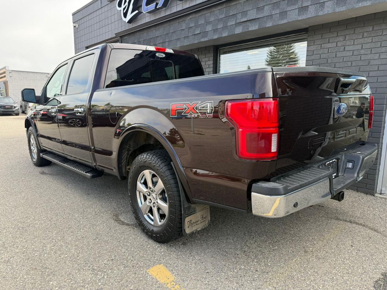 2018 Ford F-150 Lariat SuperCrew FX4 5.0L V8 | Clean Carfax - Photo #9