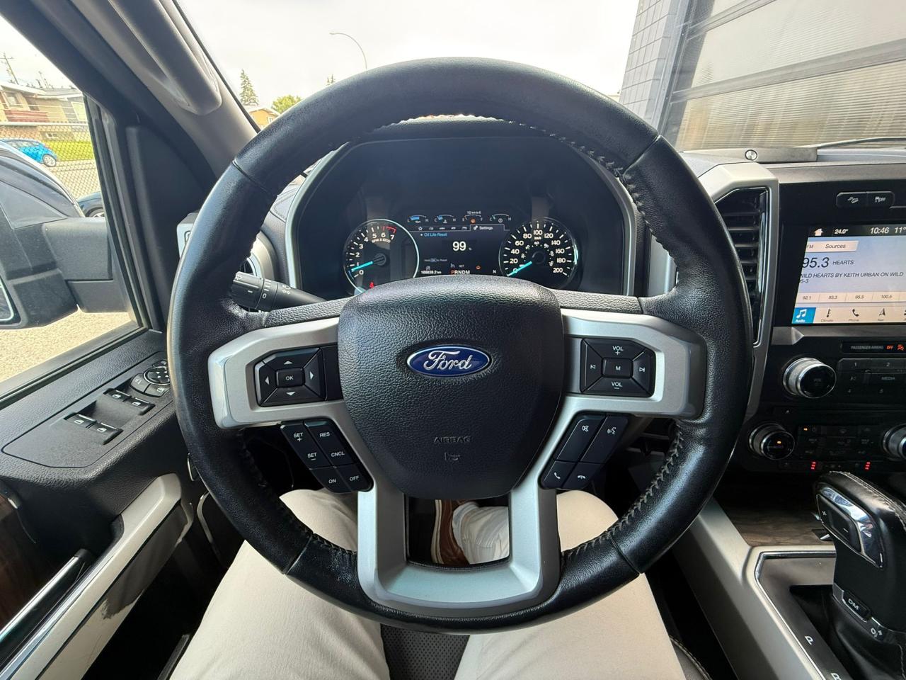 2018 Ford F-150 Lariat SuperCrew FX4 5.0L V8 | Clean Carfax - Photo #16