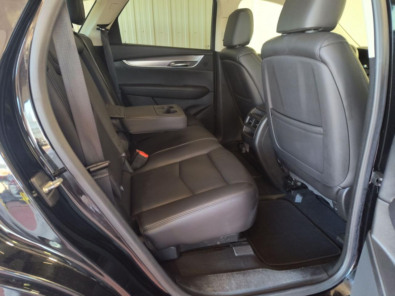2018 Cadillac XT5 Luxury AWD Photo0