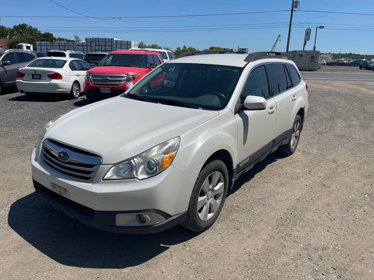 2011 Subaru Outback 2.5i Sport - Photo #2