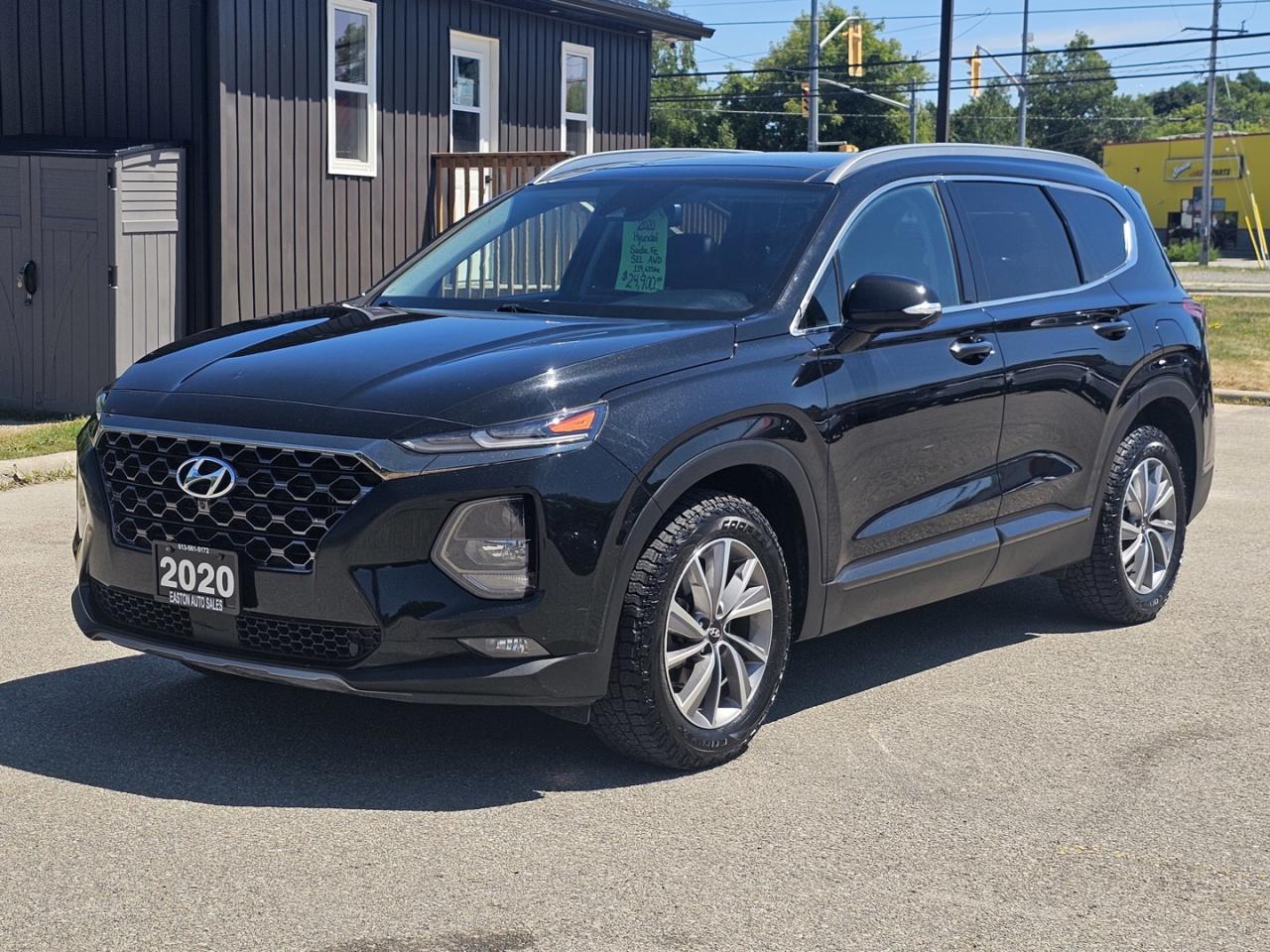 Used 2020 Hyundai Santa Fe 2.0T , AWD, Leather for sale in Gananoque, ON