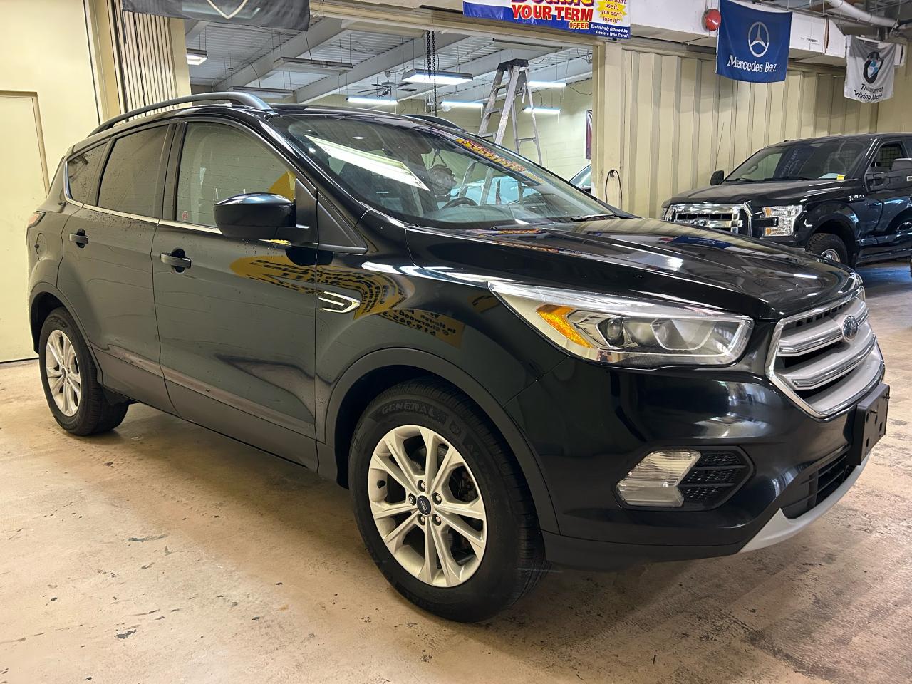 2018 Ford Escape SEL - Photo #5