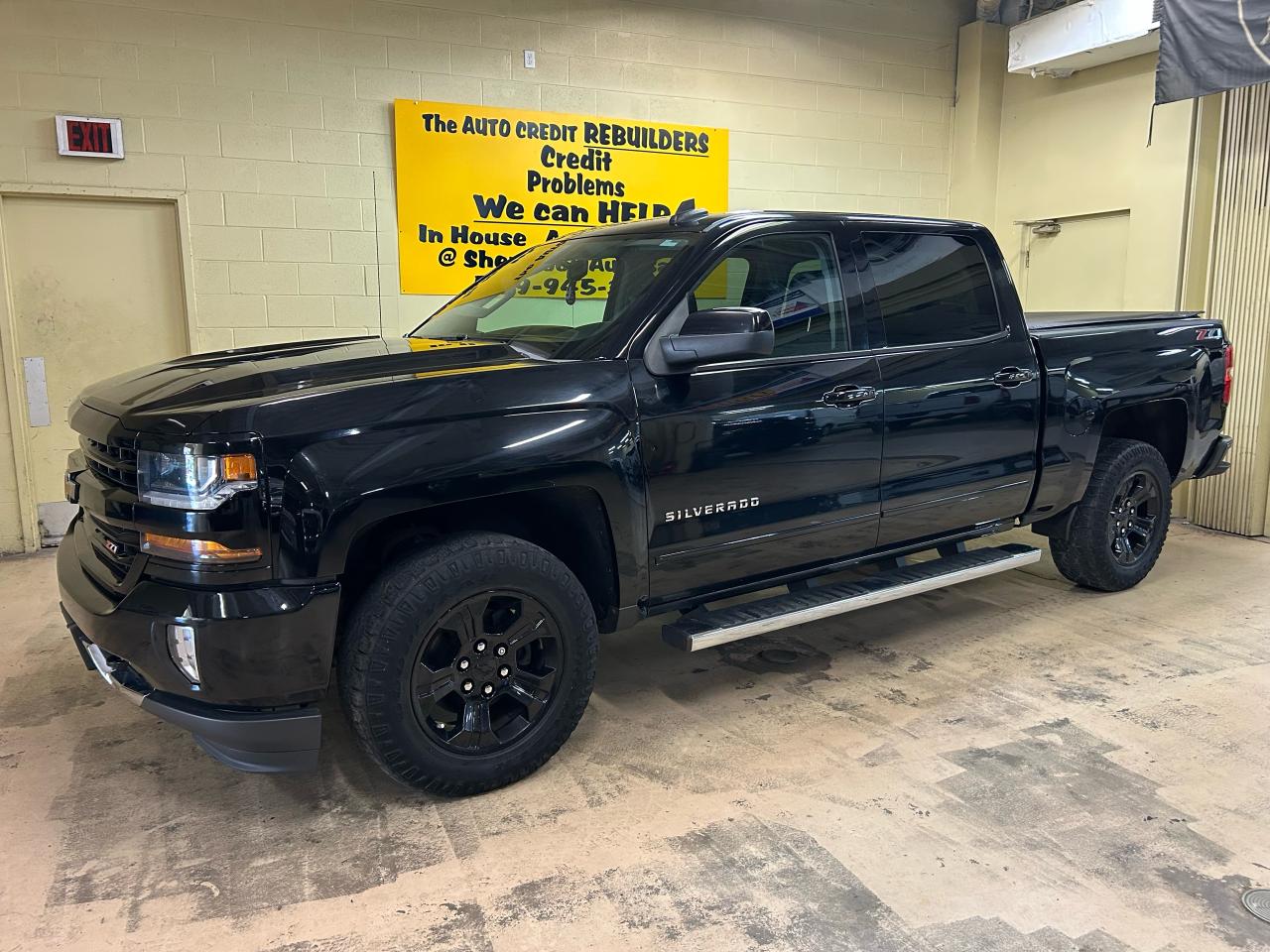 2018 Chevrolet Silverado 1500 LT - Photo #2