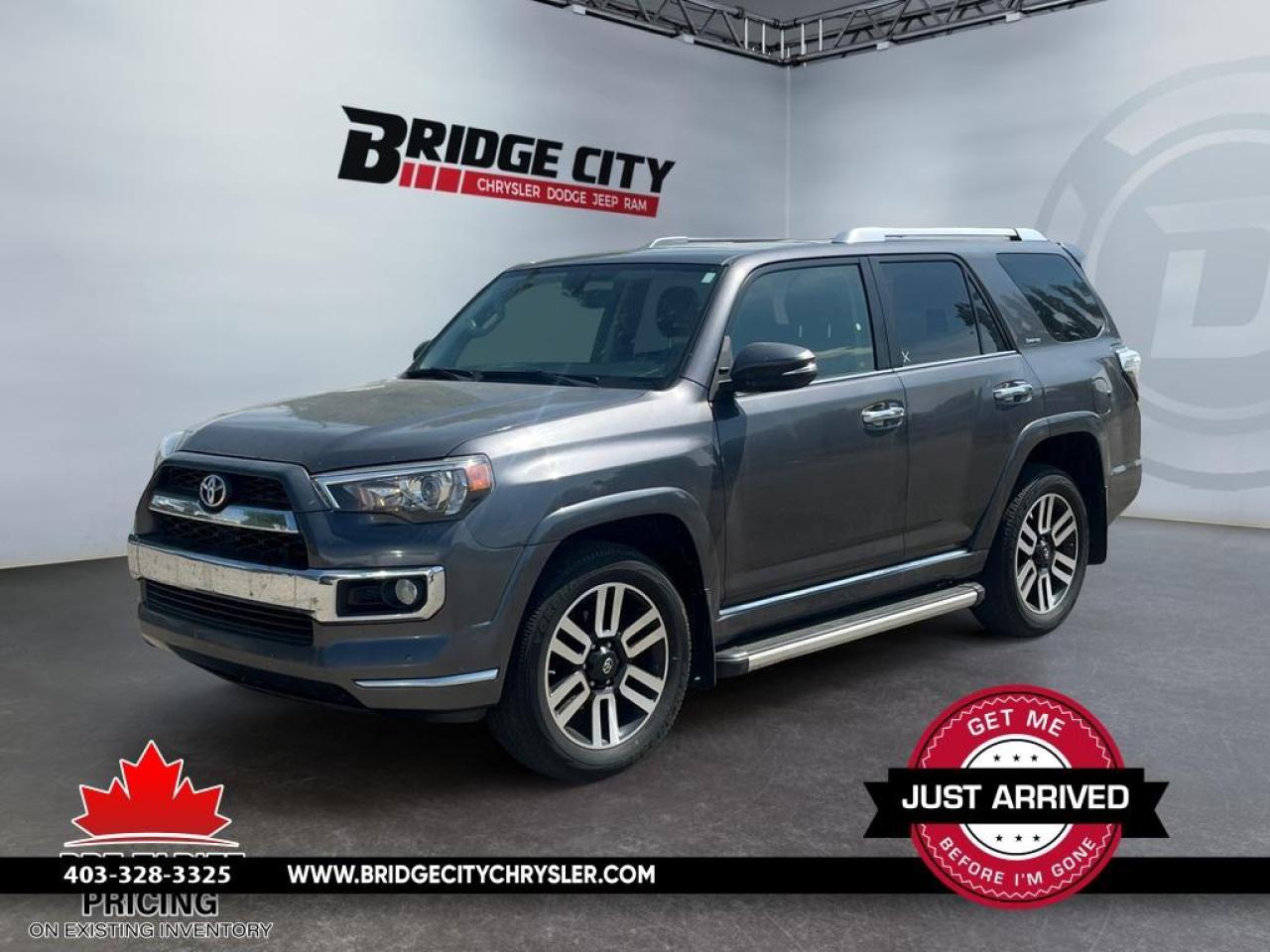 Used 2017 Toyota 4Runner SR5 V6 - Navigation - Heated Seats - 4x4 - Remote Start - Leather - Dual Zone Climate Control for sale in Lethbridge, AB