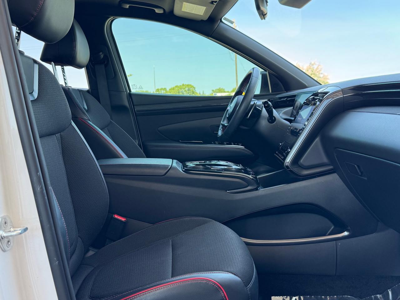 2022 Hyundai Tucson N Line AWD **DEALER SERVICED** - Photo #38