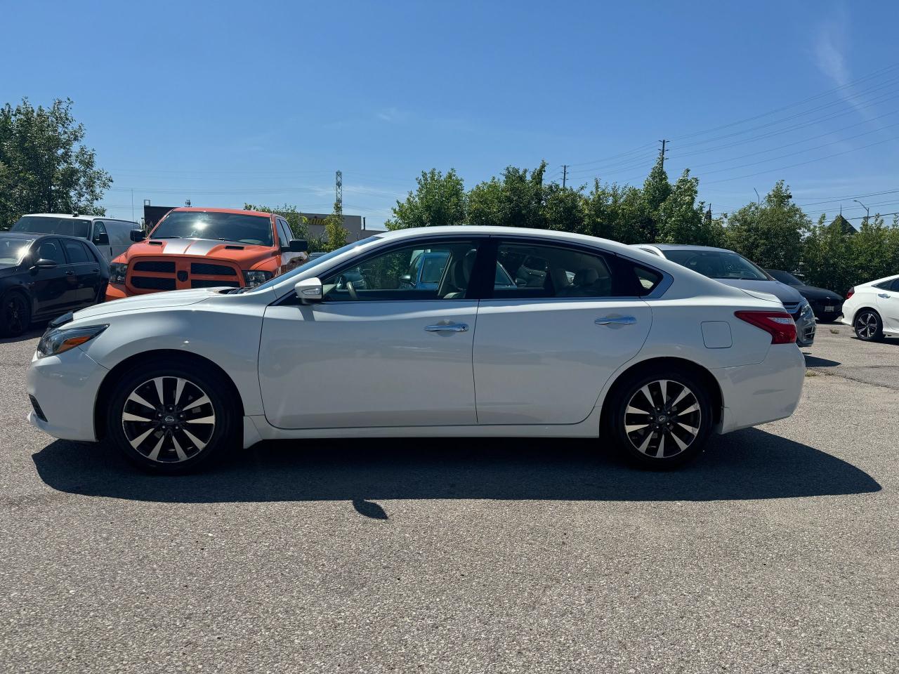 2016 Nissan Altima 2.5 SL Tech - Photo #8