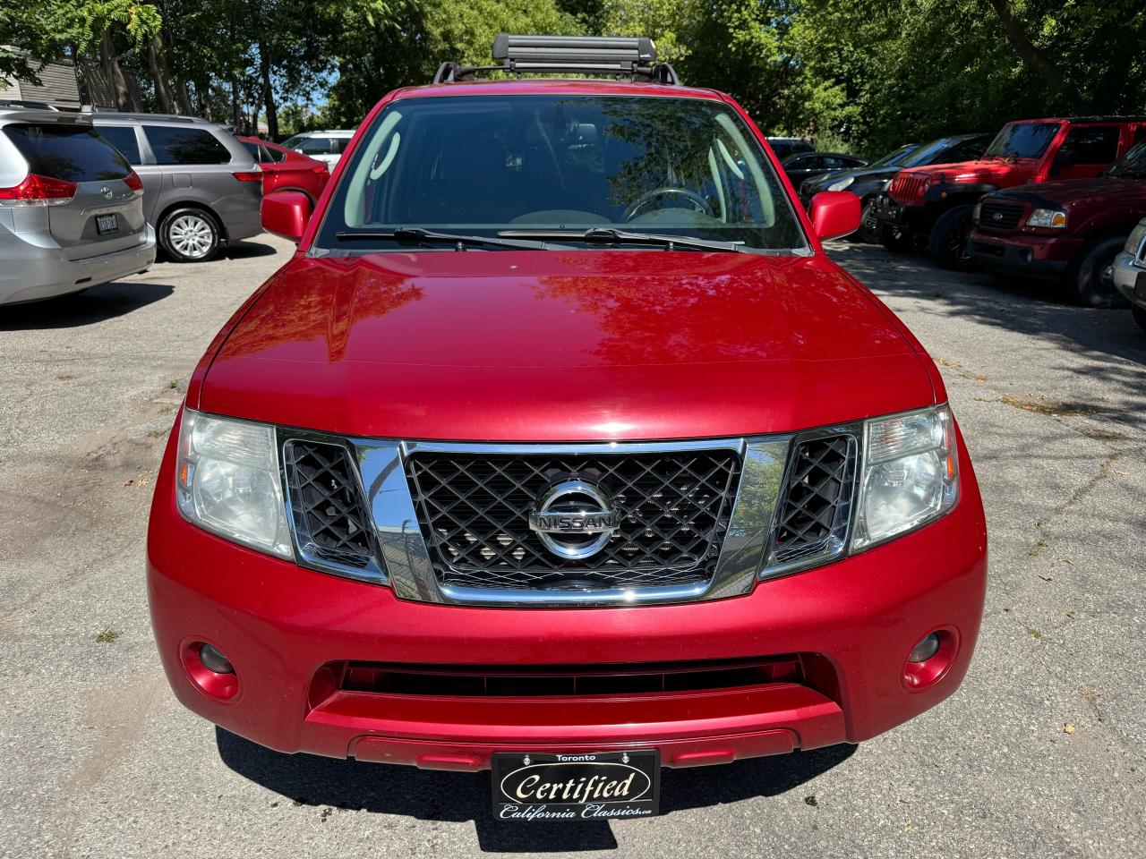 2012 Nissan Pathfinder SV - 4X4 - Photo #8