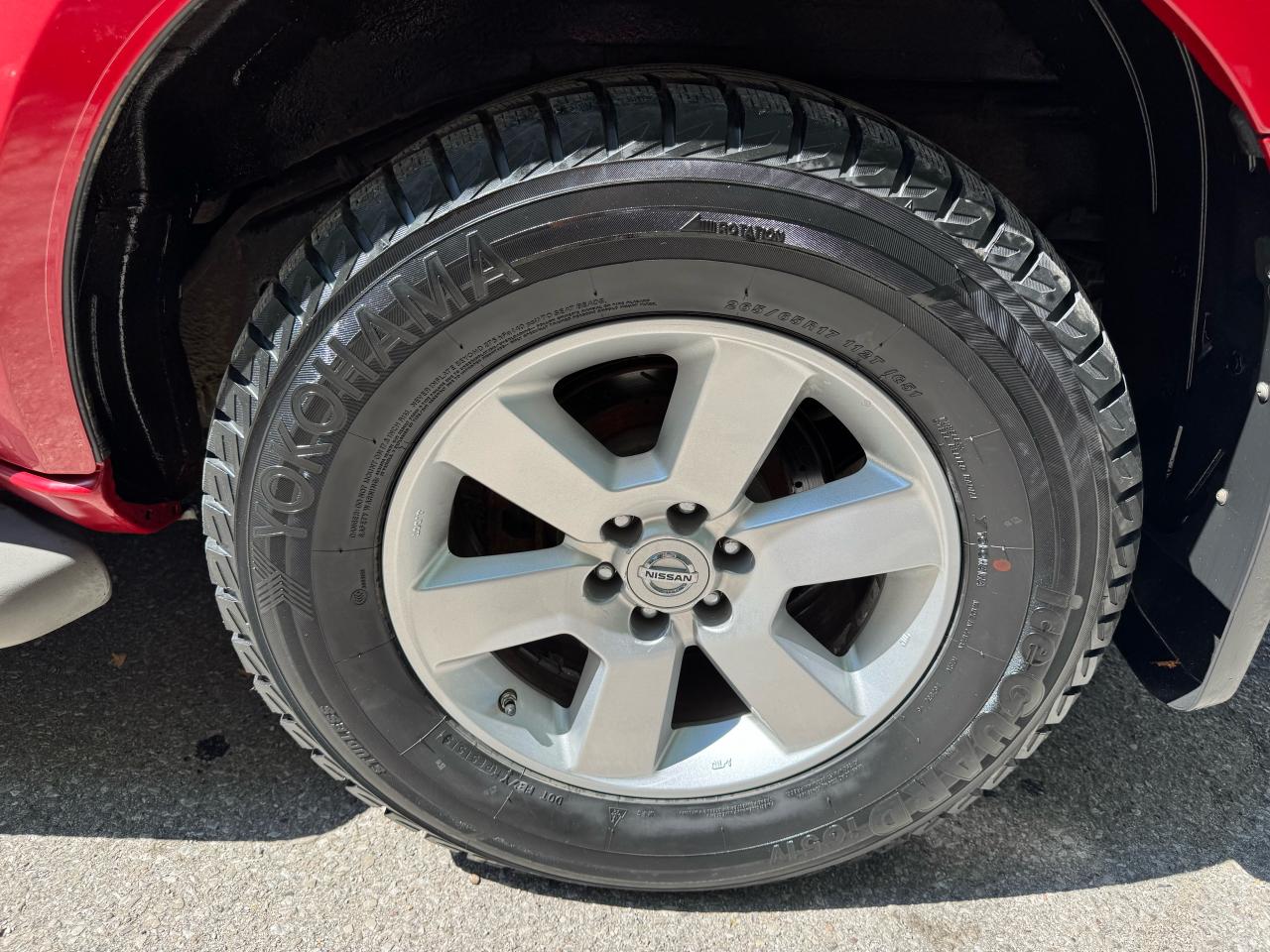 2012 Nissan Pathfinder SV - 4X4 - Photo #20