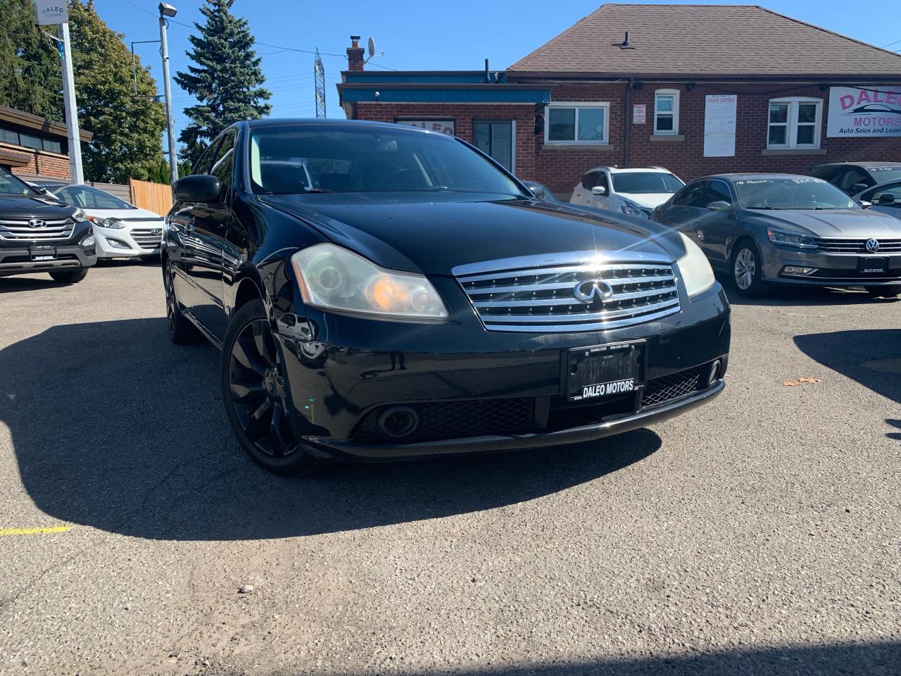 Used 2007 Infiniti M35 LTHR / H. SEATS / C. SEATS / S.ROOF for sale in Hamilton, ON