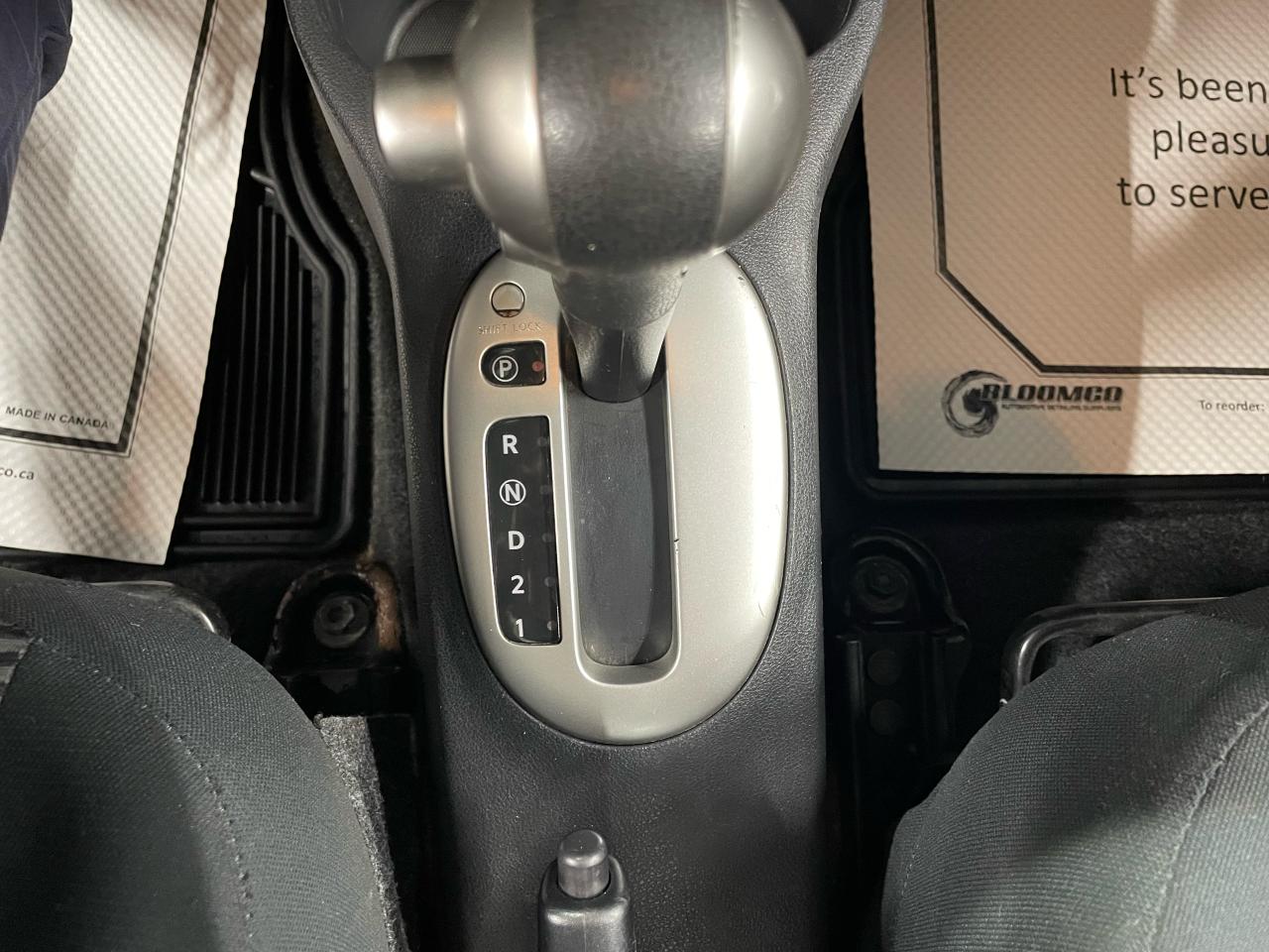 2019 Nissan Micra SV Auto Photo17