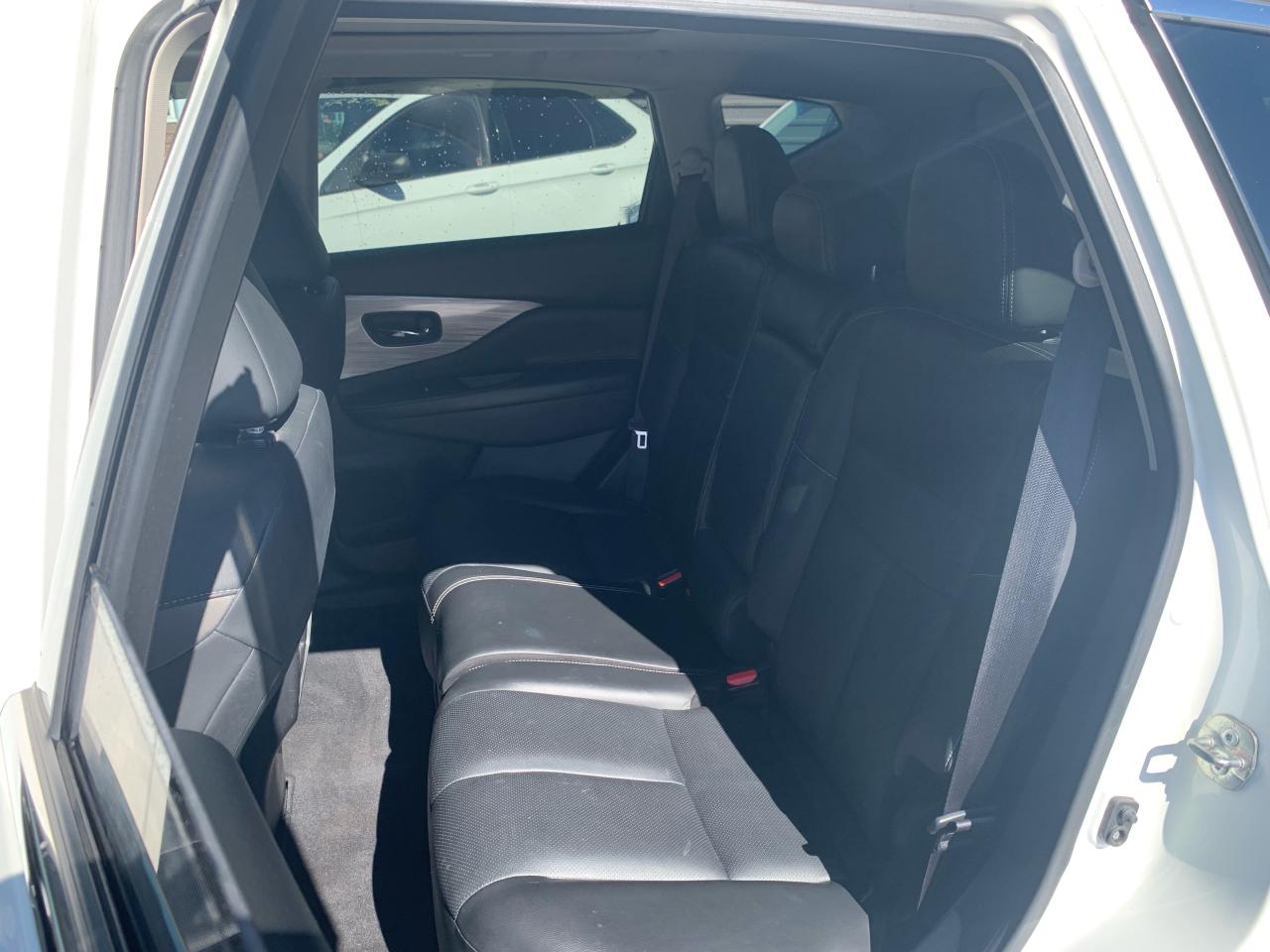 2018 Nissan Murano SL / B.CAM / H. SEATS / NAV / S.ROOF / LTHR Photo12