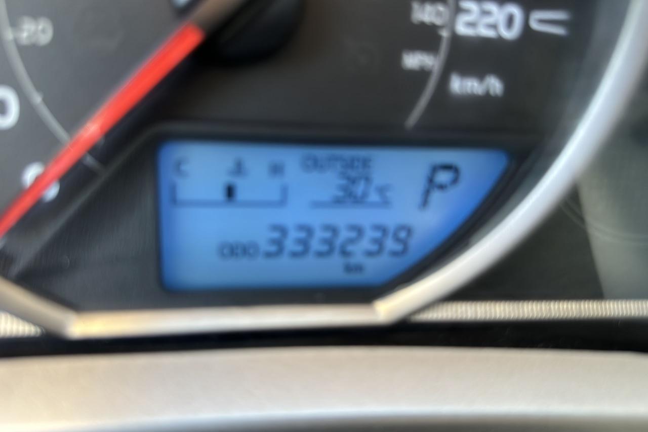 1753302469