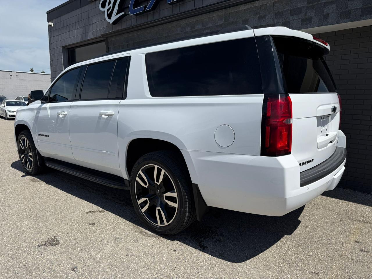 2019 Chevrolet Suburban PREMIER | DOUBLE DVD | ULTIMATE FAMILY SUV - Photo #10