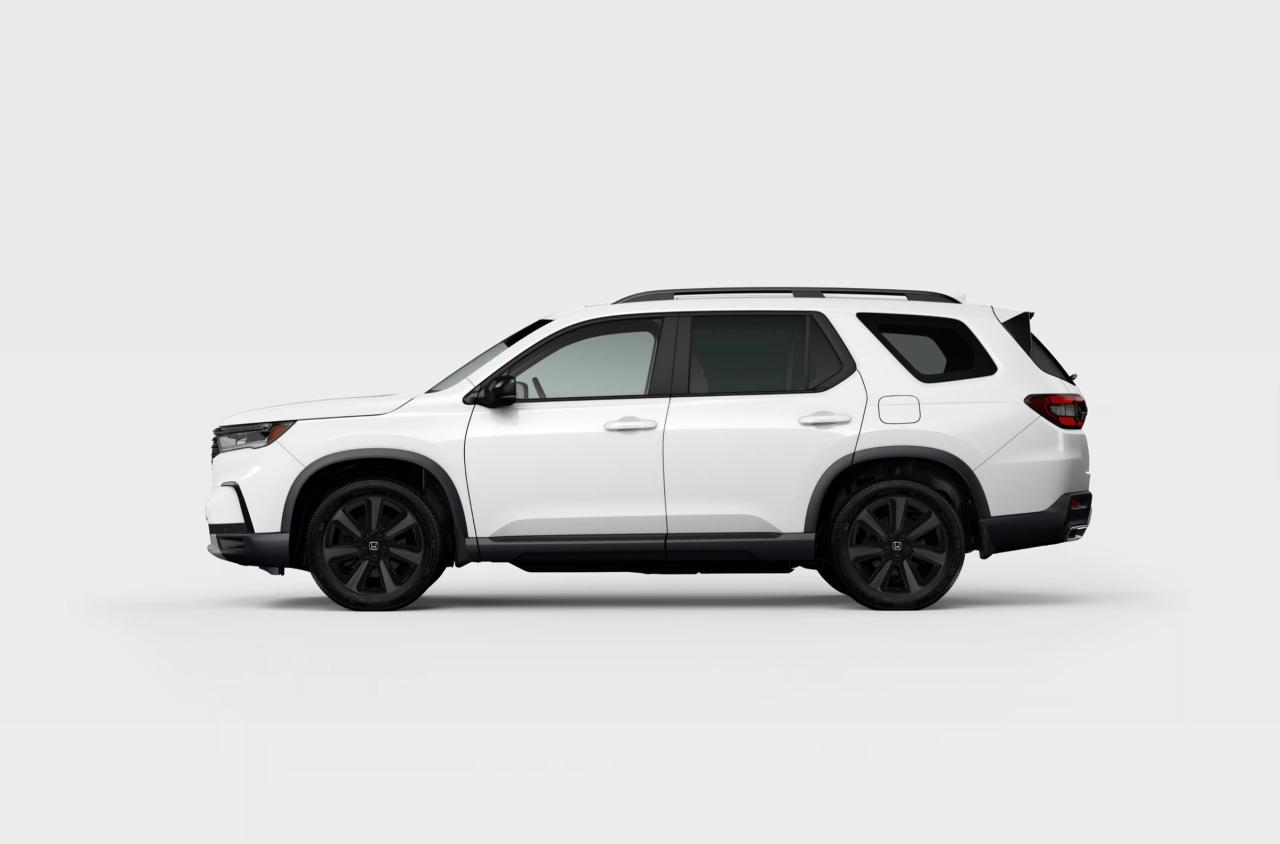 2025 Honda Pilot Black Edition Photo1