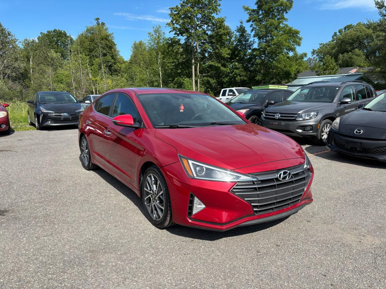 Used 2019 Hyundai Elantra Luxury for sale in Gloucester, ON