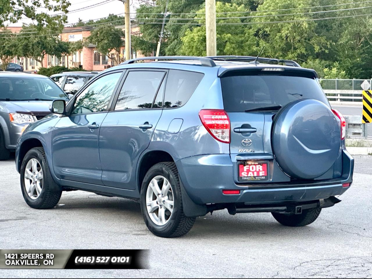 2011 Toyota RAV4 BASE - Photo #4