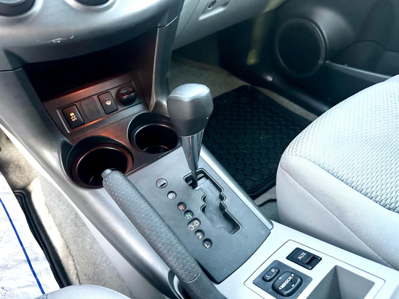 2011 Toyota RAV4 BASE - Photo #14