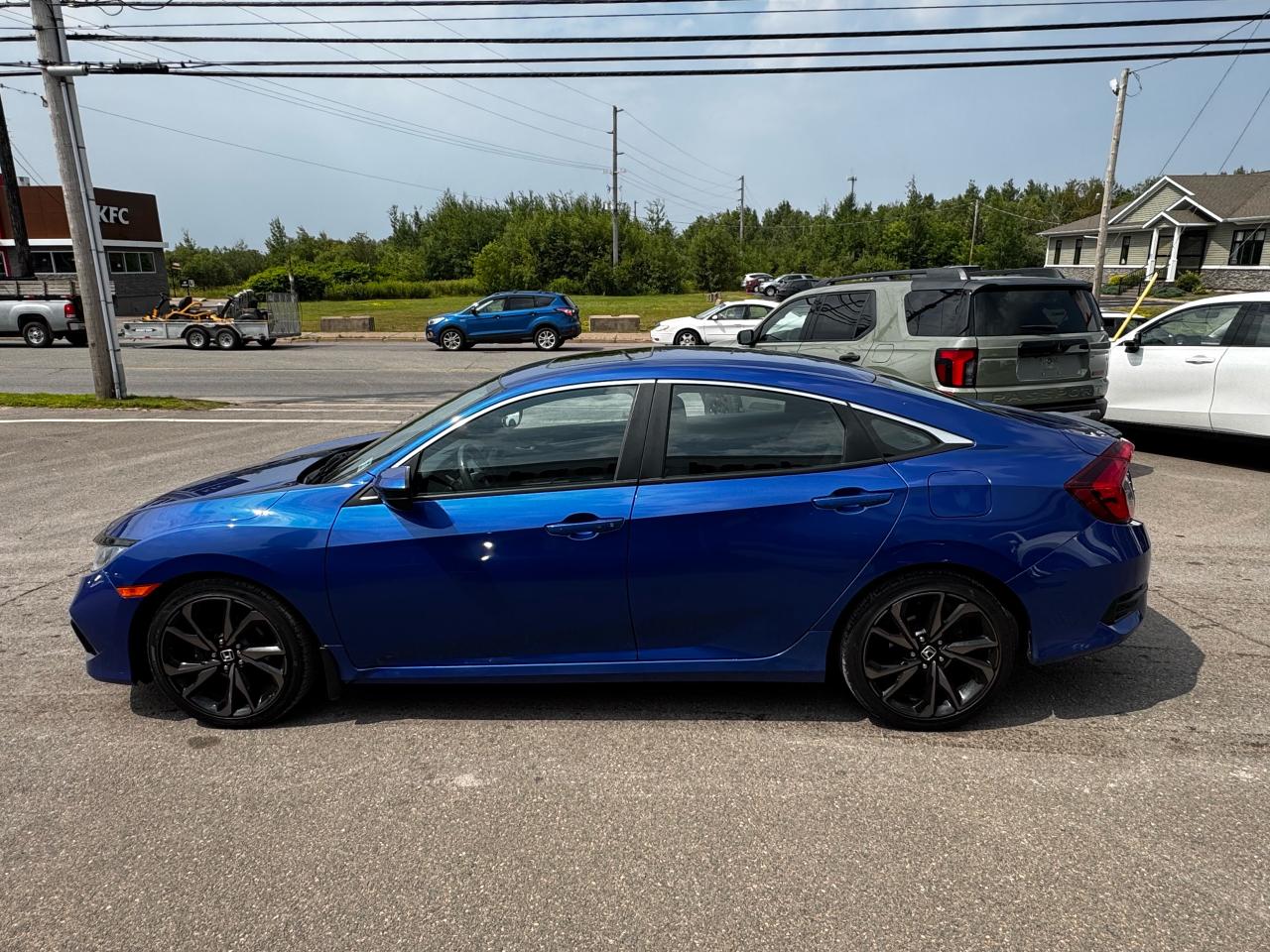 2020 Honda Civic Sport Photo4