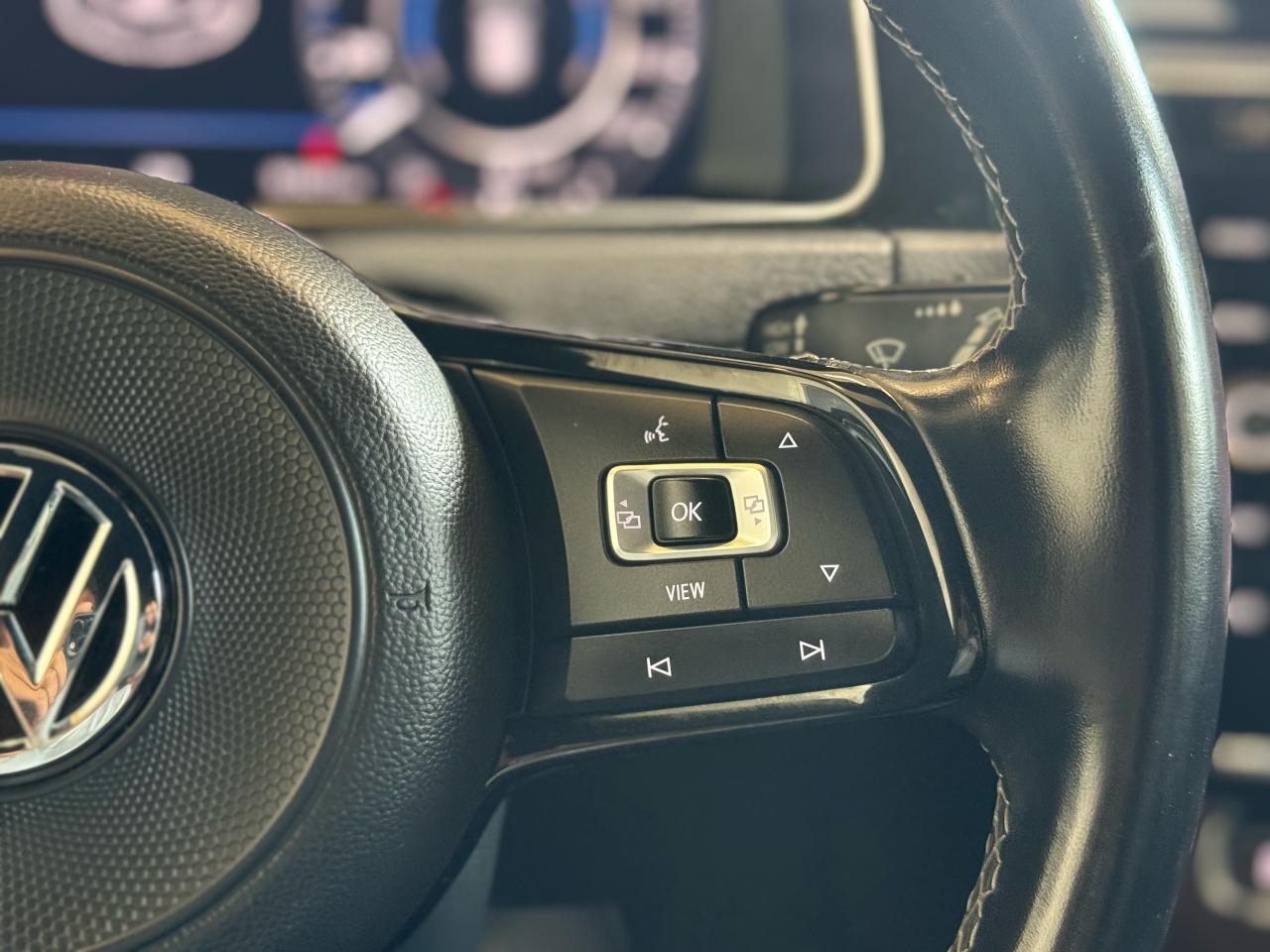 2019 Volkswagen Golf R 6SPD|NAV|BACKUP|CARPLAY|FENDER AUDIO|CLEAN CARFAX| - Photo #11