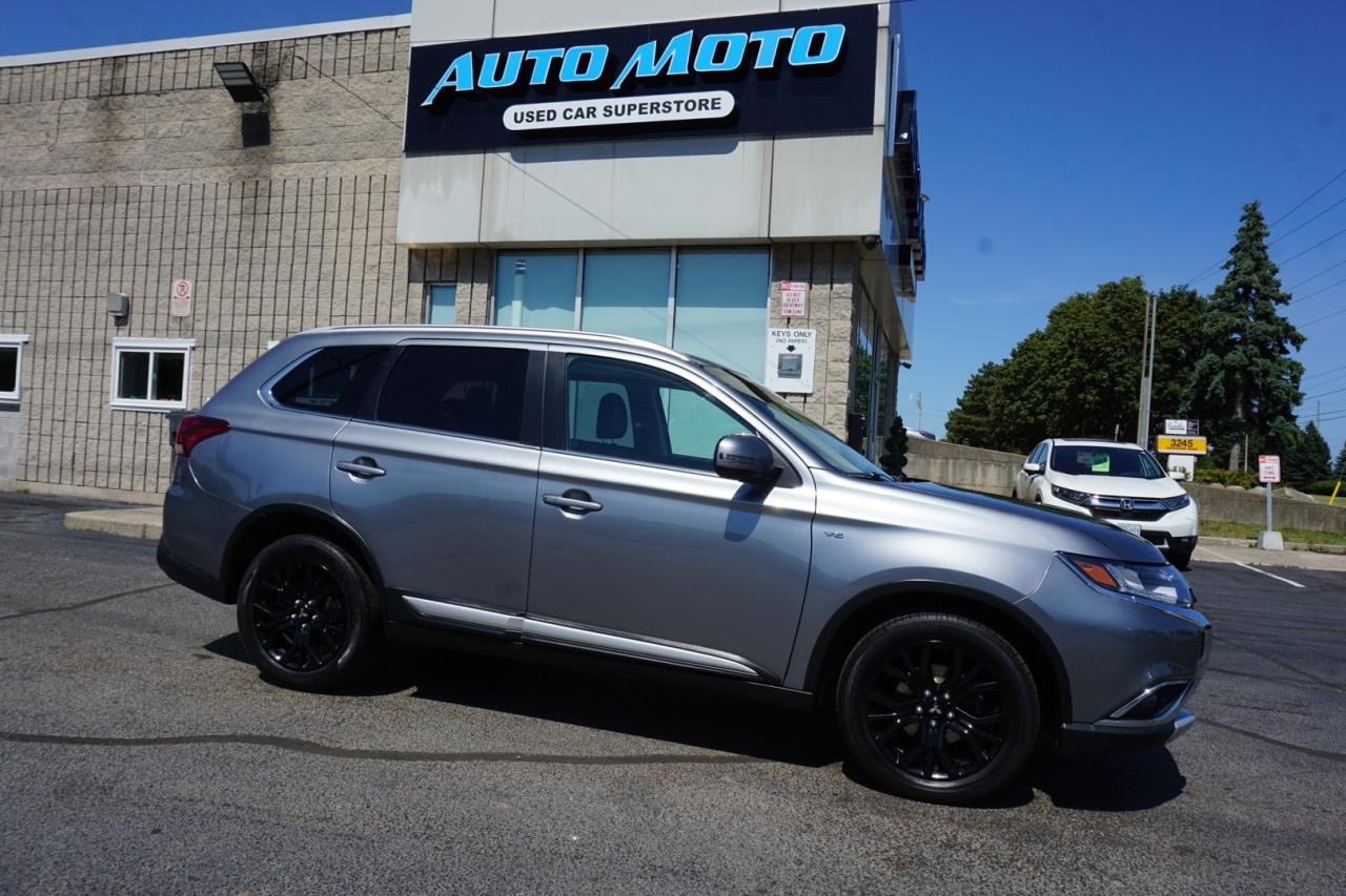 Used 2018 Mitsubishi Outlander 3.0L V6 GT S-AWC CERTIFIED *MITSUBISHI MAINTAIN* CAMERA BLUETOOTH LEATHER HEATED SEATS CRUISE ALLOYS for sale in Burlington, ON