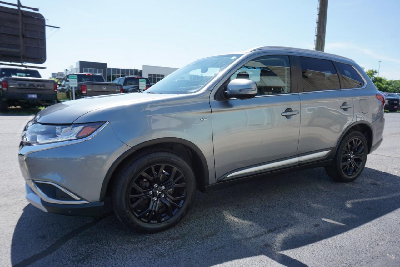 2018 Mitsubishi Outlander 3.0L V6 GT S-AWC CERTIFIED *MITSUBISHI MAINTAIN* CAMERA BLUETOOTH LEATHER HEATED SEATS CRUISE ALLOYS - Photo #3