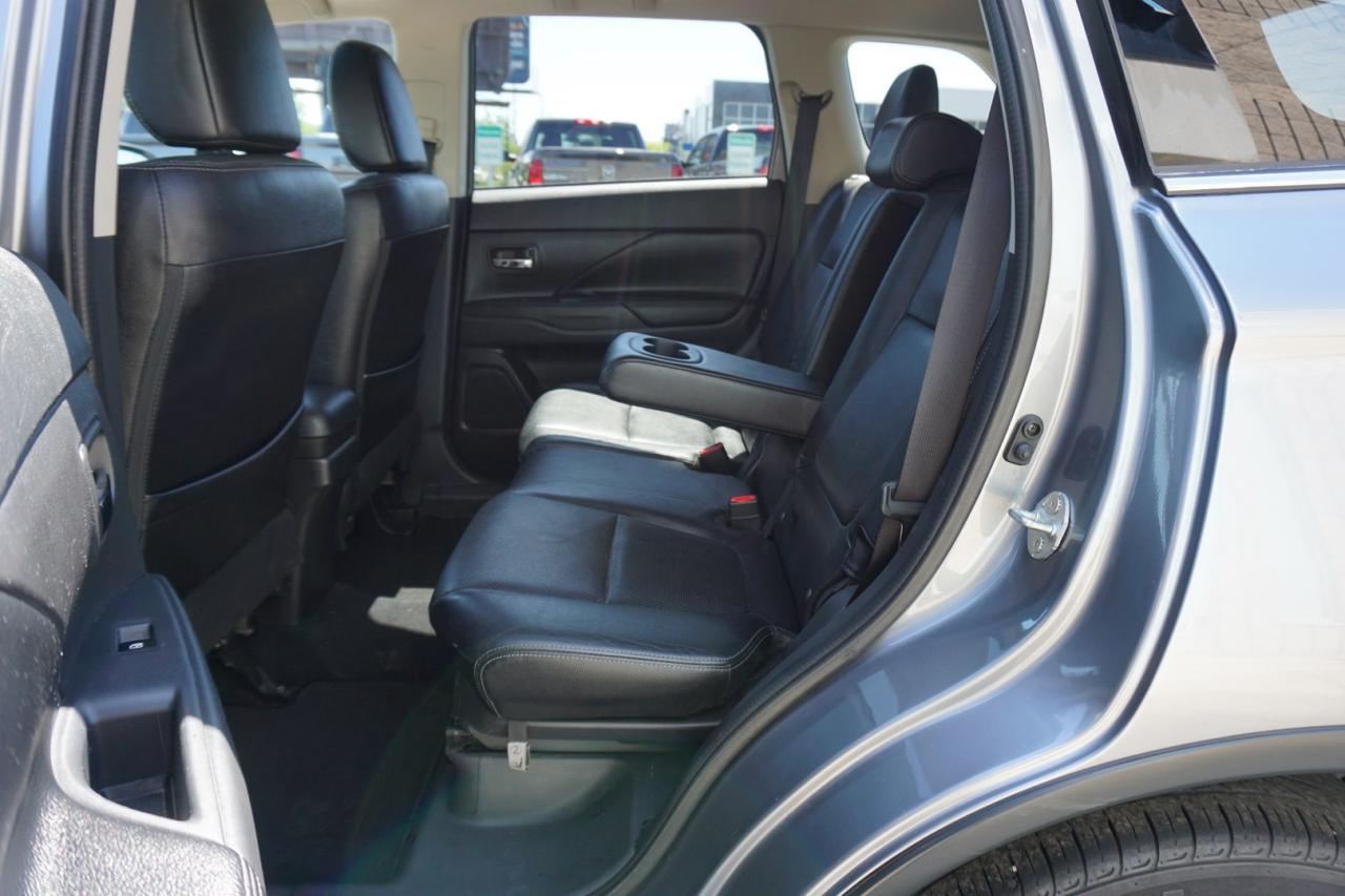 2018 Mitsubishi Outlander 3.0L V6 GT S-AWC CERTIFIED *MITSUBISHI MAINTAIN* CAMERA BLUETOOTH LEATHER HEATED SEATS CRUISE ALLOYS - Photo #16