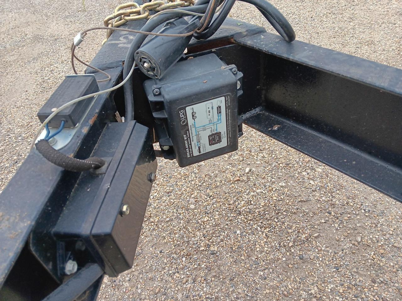 2021 Rainbow Trailer 16 ft deck with jack and 2 foot 5 inch beaver tail - Photo #7