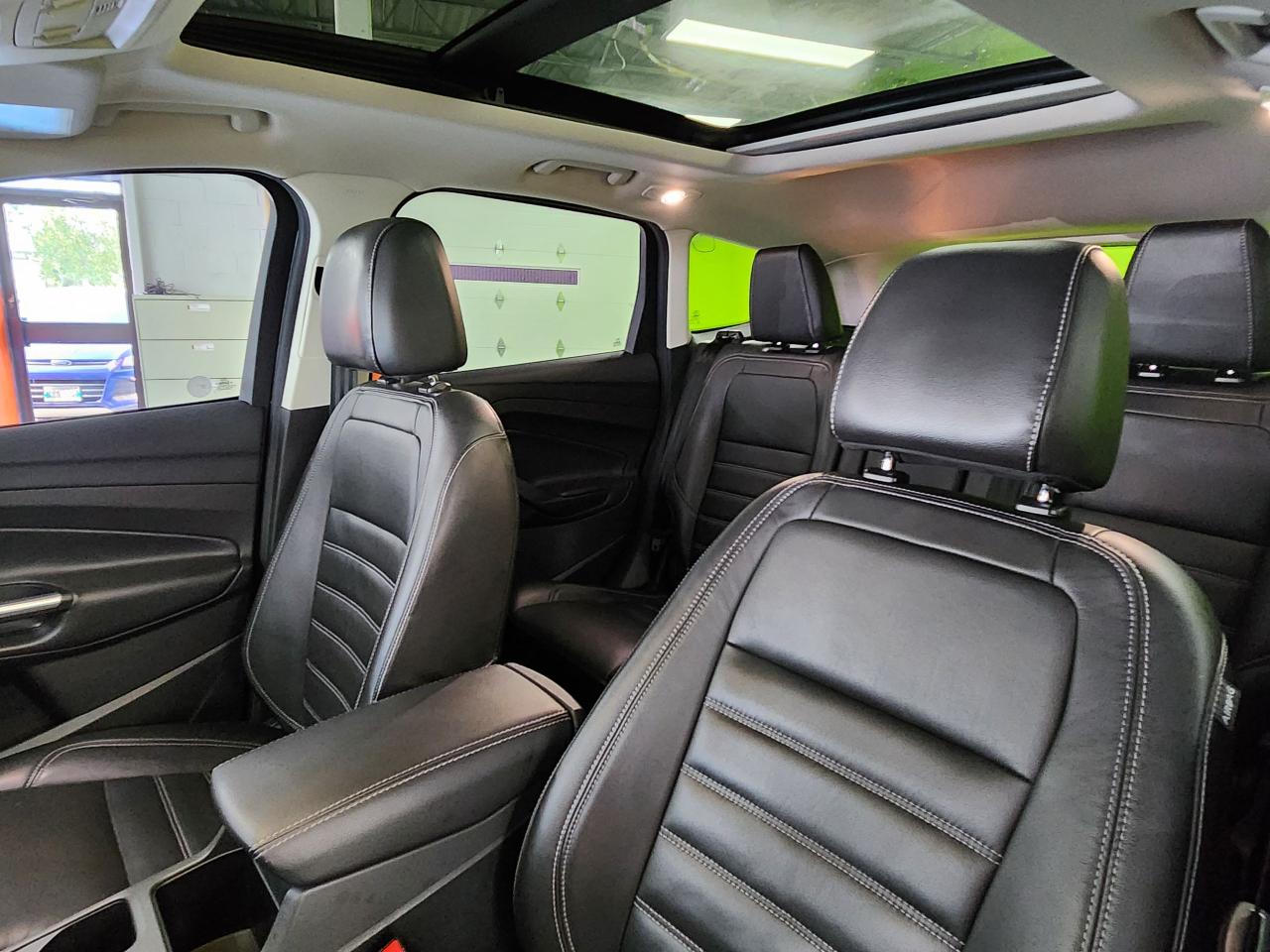 2017 Ford Escape Titanium - Photo #26