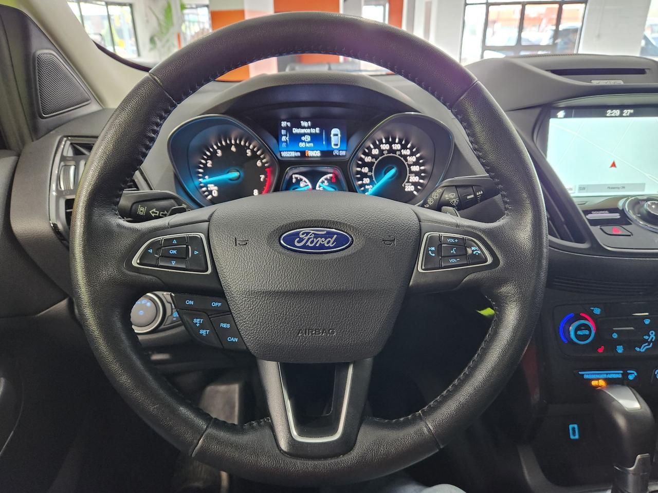 2017 Ford Escape Titanium - Photo #33